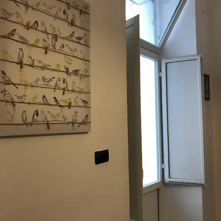 Largo Notvalid Apartment